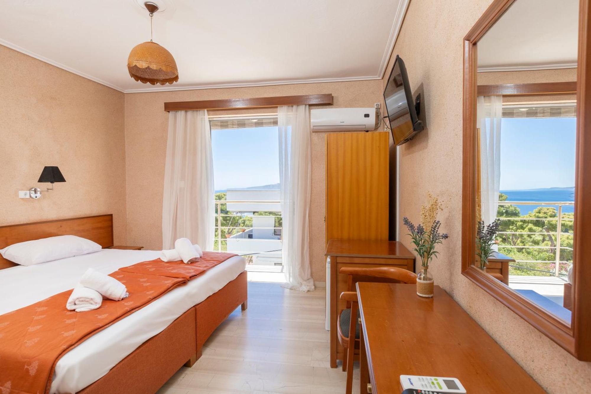 Oelia Rooms & Apartments Agia Marina  Exterior foto