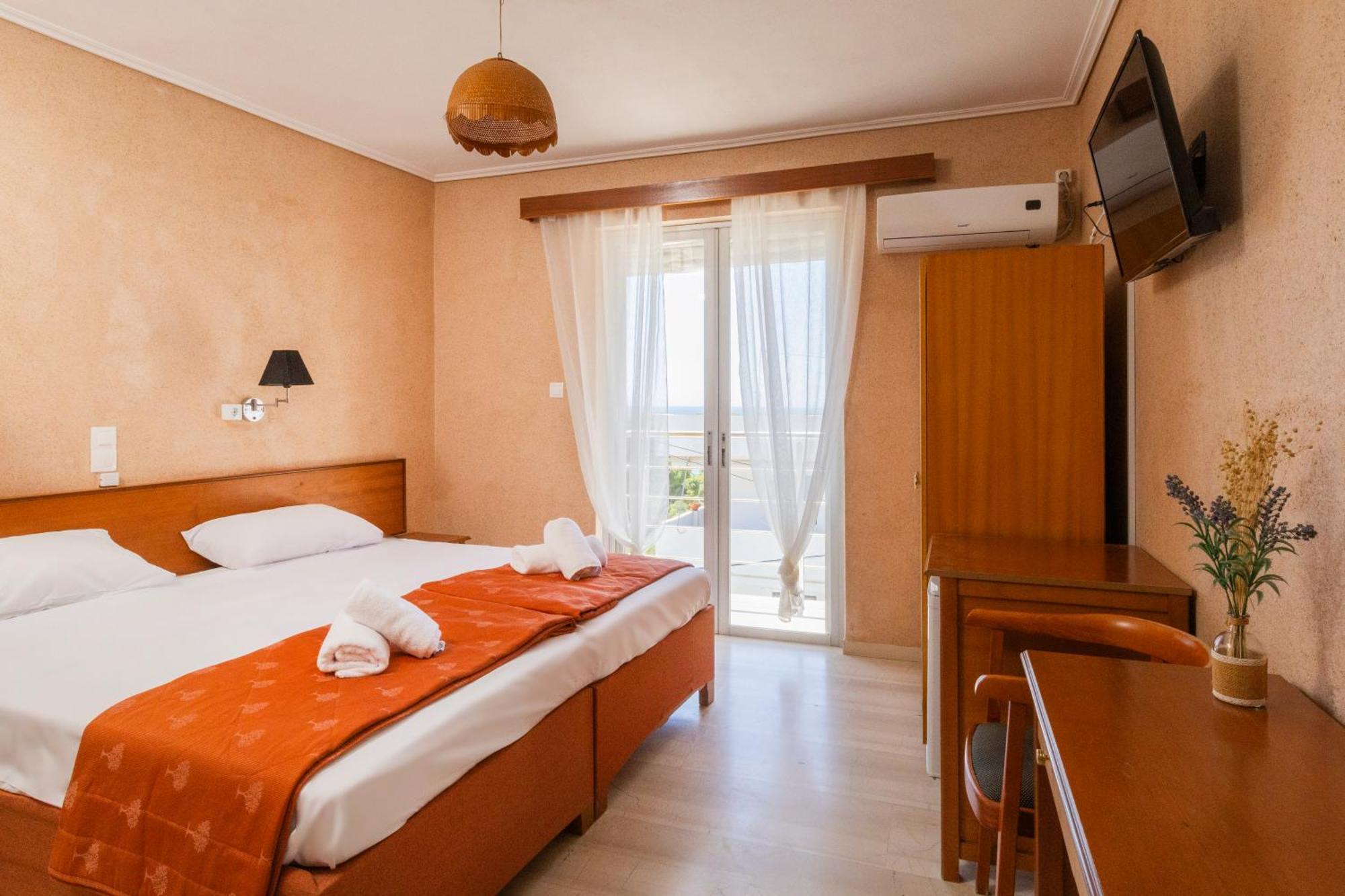 Oelia Rooms & Apartments Agia Marina  Exterior foto
